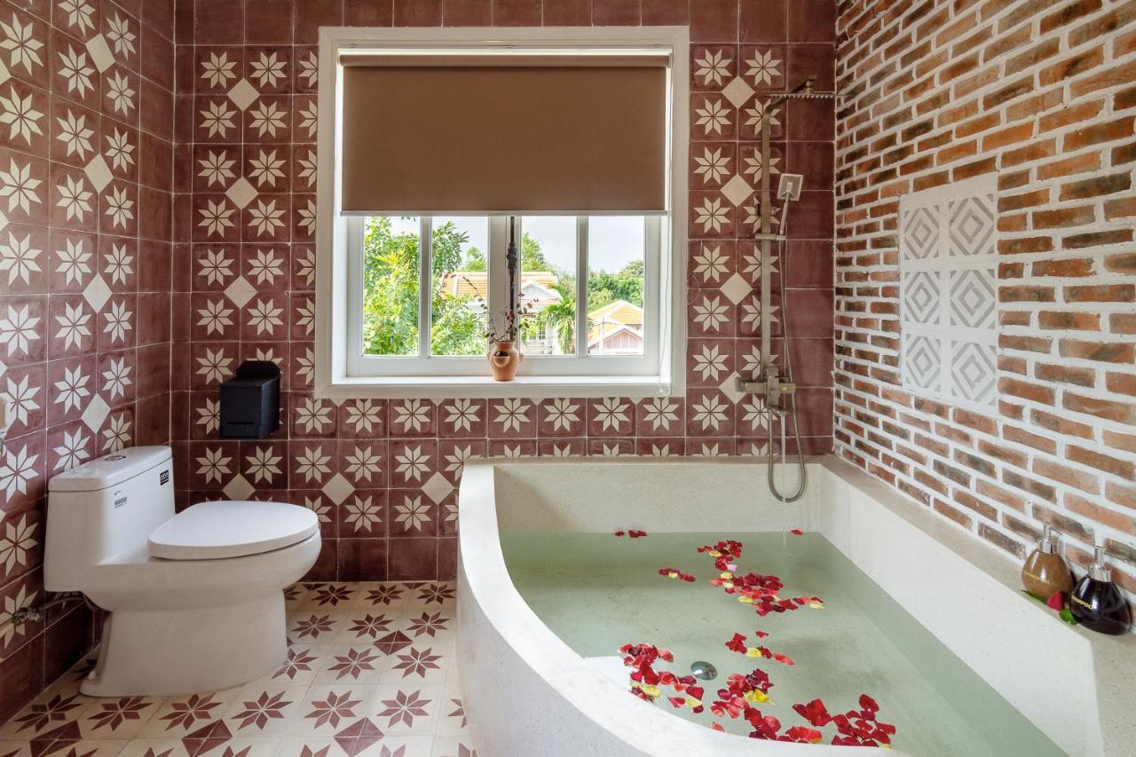 Blooms Boutique Village Хойан Экстерьер фото