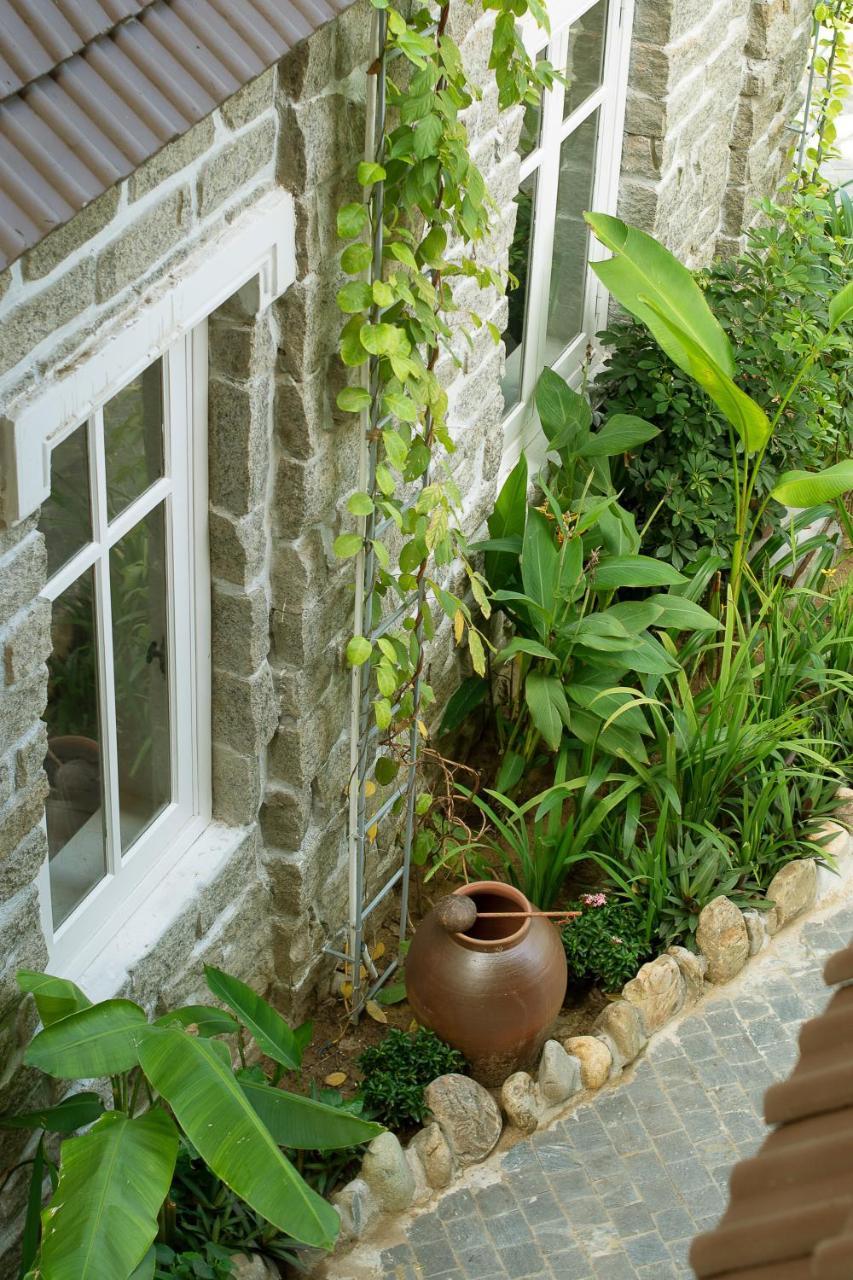 Blooms Boutique Village Хойан Экстерьер фото