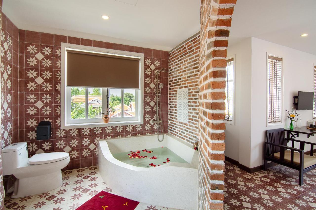 Blooms Boutique Village Хойан Экстерьер фото